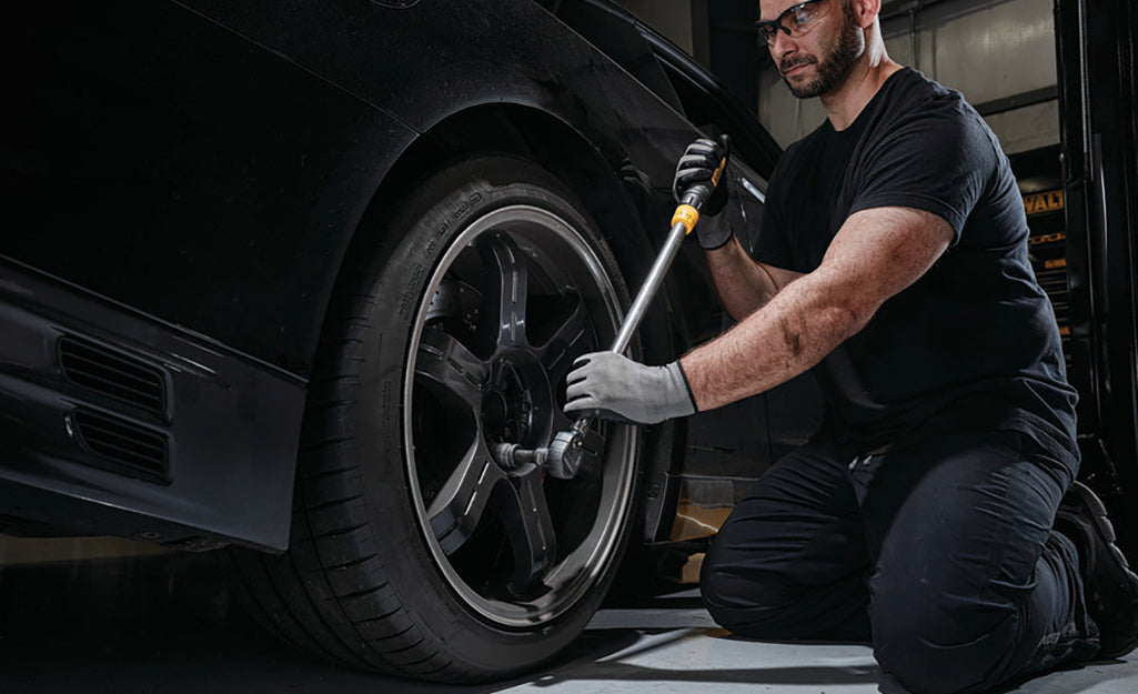 Torque Wrenches 101: A Complete Guide for Australian DIYers & Tradies