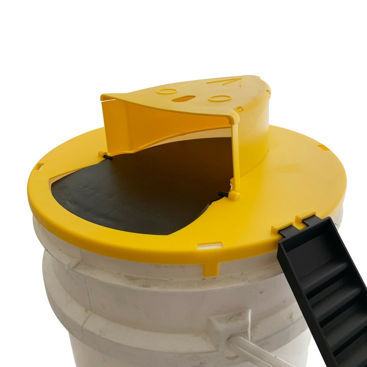 MOUSE TRAP / CATCHER BUCKET FLIP LID , LADDER TRAPS RAT